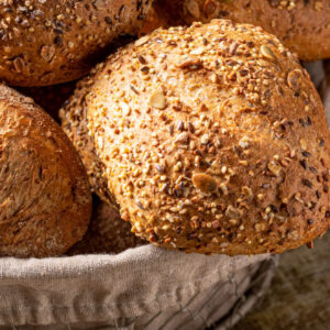 Crispy breads made with Sonplus Courant HQ of Sonneveld