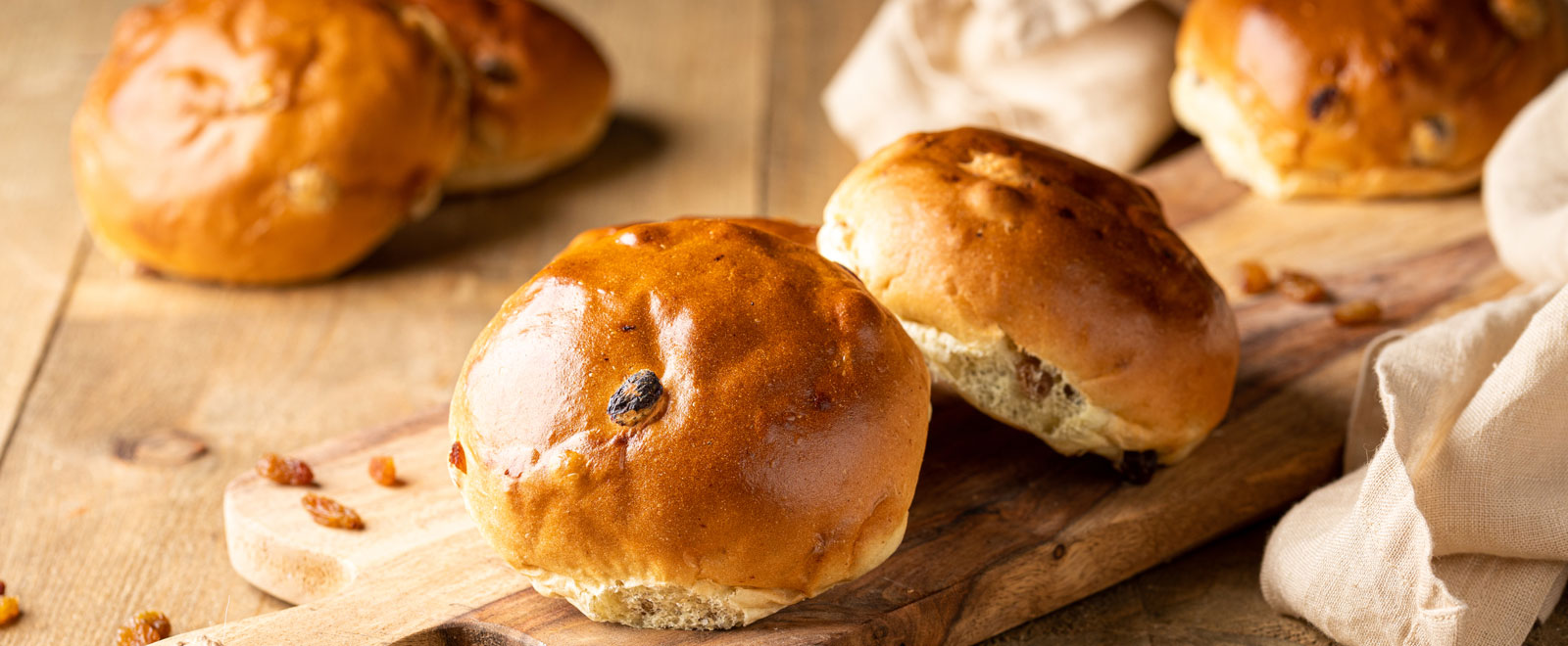 Krentenbollen-1600x660px